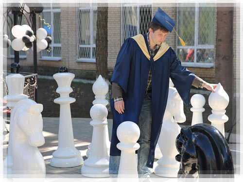 The chess battle The chess battle