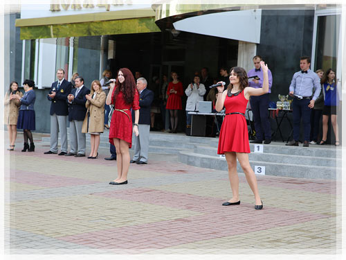 The performance of the participants of vocal and dancing studios The performance of the participants of vocal and dancing studios