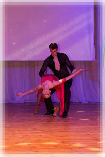 A touching and emotional performance presented by Anna Sedlovets and Oleg Yephremenko A touching and emotional performance presented by Anna Sedlovets and Oleg Yephremenko
