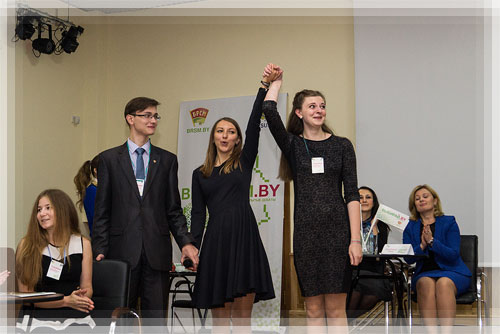 Команда «PoSitives stUdents» - победитель молодёжных дебатов Команда «PoSitives stUdents» - победитель дебатов