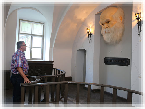 The conversation between the burgomaster of Friedrichshafen administration and the wise «old man» The conversation between the burgomaster of Friedrichshafen administration and the wise «old man»