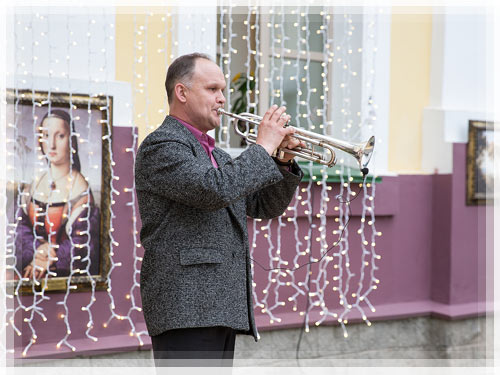 A musical prologue A musical prologue
