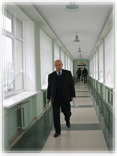 Профессор Э.М. Бабенко Профессор Э.М. Бабенко