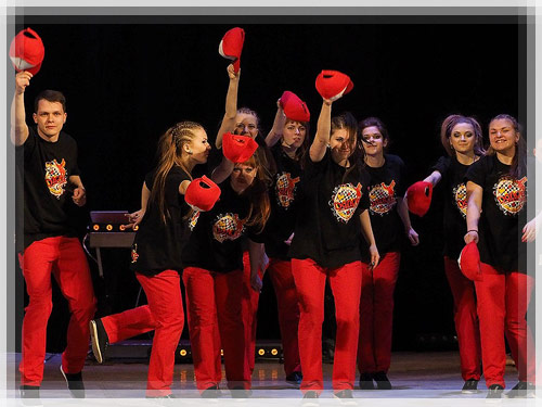 Студия современного танца «TORYDANCE» Студия современного танца «TORYDANCE»