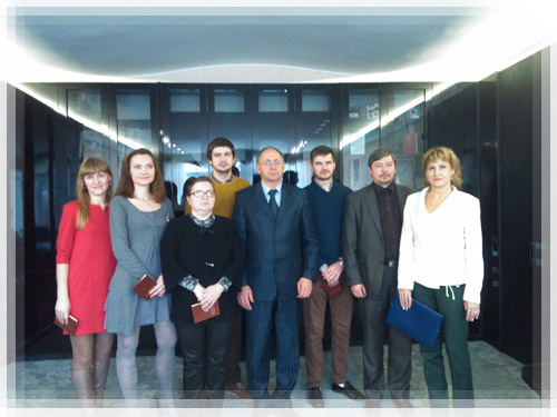Торжественное вручение диплома исследователя аспирантам Вручение диплома исследователя молодым ученым