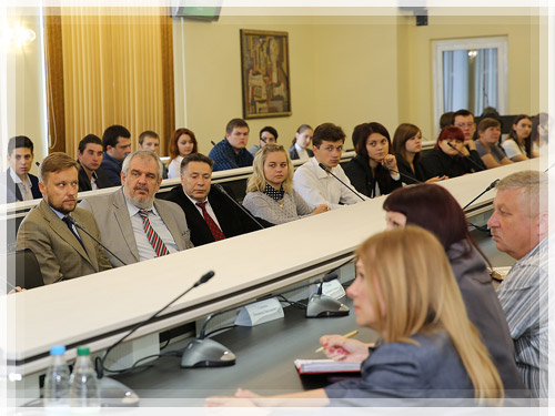 The meeting of Novopolotsk and university administration, activists with Natalia Kochanova The meeting of Novopolotsk and university administration, activists with Natalia Kochanova
