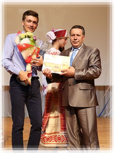 Максим Молоток Максим Молоток