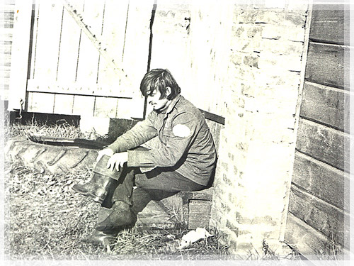 На сельхозработах в колхозе, 1976г. На сельхозработах в колхозе, 1976г.