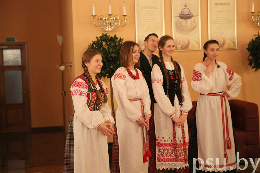 Беларускiя Калядкi ў Полацкiм калегiуме Беларускiя Калядкi ў Полацкiм калегiуме