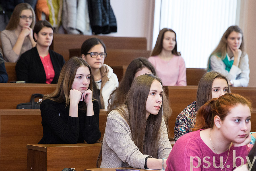 Студенты Полоцкого университета на лекциях Студенты ПГУ на лекциях