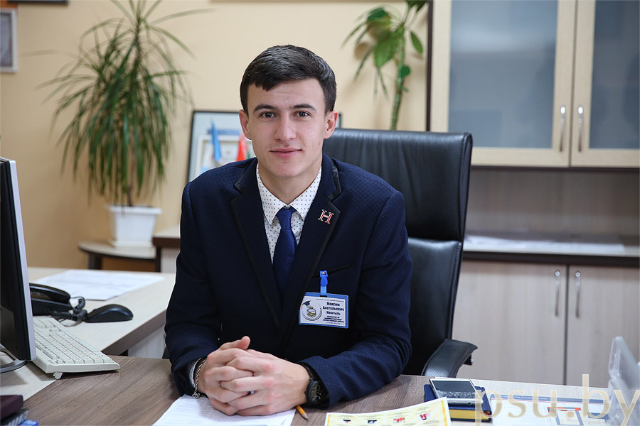 М.А. Моштыль, проректор-дублер по административно-хозяйственной работе