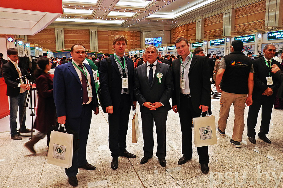 Представители вузов и Чрезвычайный и Полномочный Посол РБ в Туркменистане