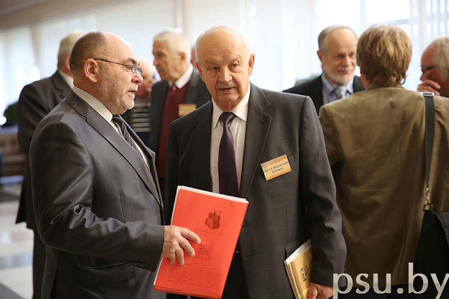 Эрнст Михайлович Бабенко и Николай Николаевич Попок Эрнст Михайлович Бабенко и Николай Николаевич Попок