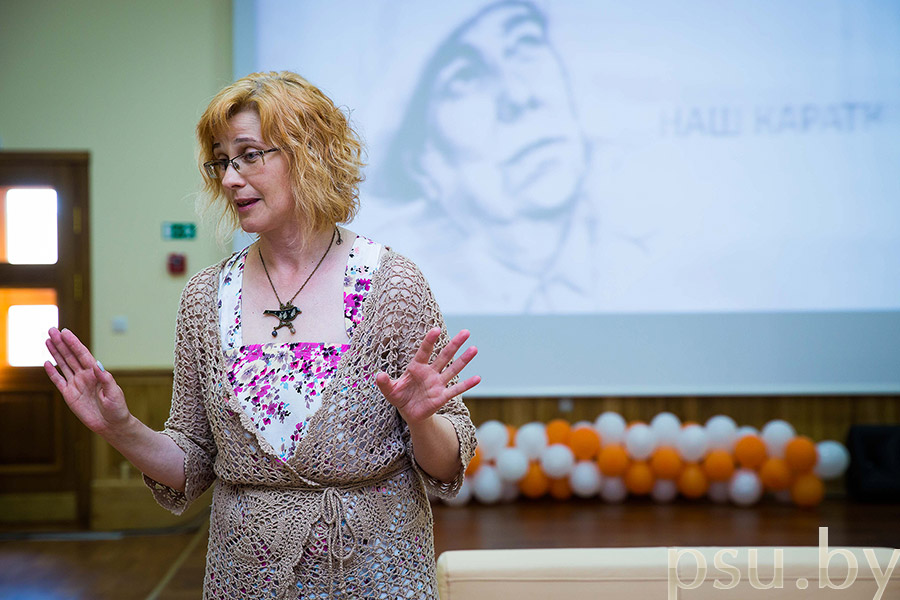 Апанасовіч Наталля Генадзьеўна - старшы выкладчык кафедры сусветнай літаратуры і замежных моў Апанасовіч Наталля Генадзьеўна - старшы выкладчык кафедры сусветнай літаратуры і замежных моў