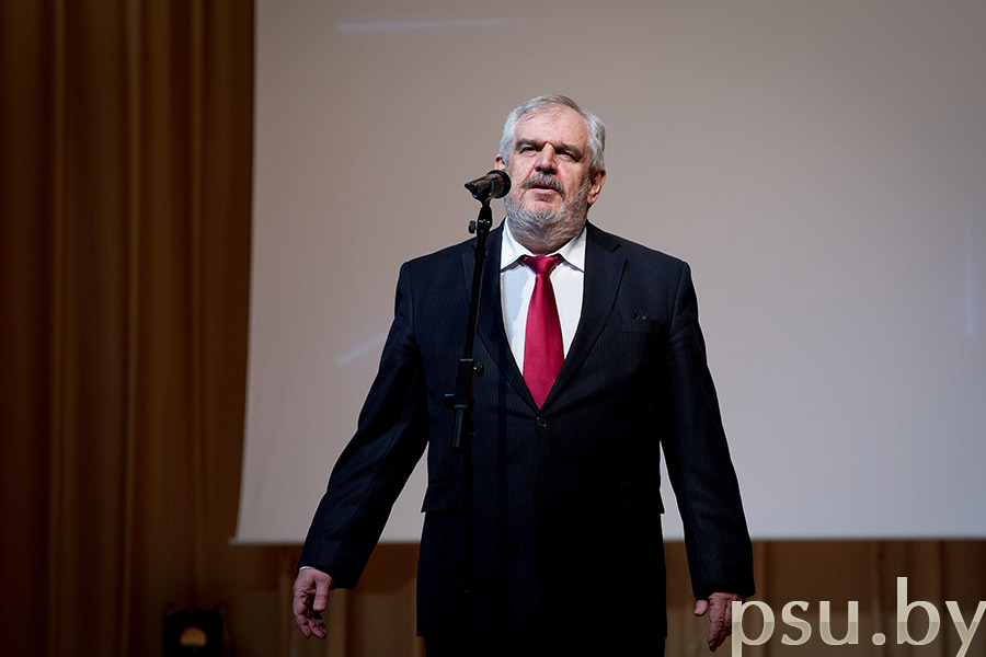 Декан ФИТ, доктор технических наук, профессор Степан Григорьевич Ехилевский Степан Григорьевич Ехилевский