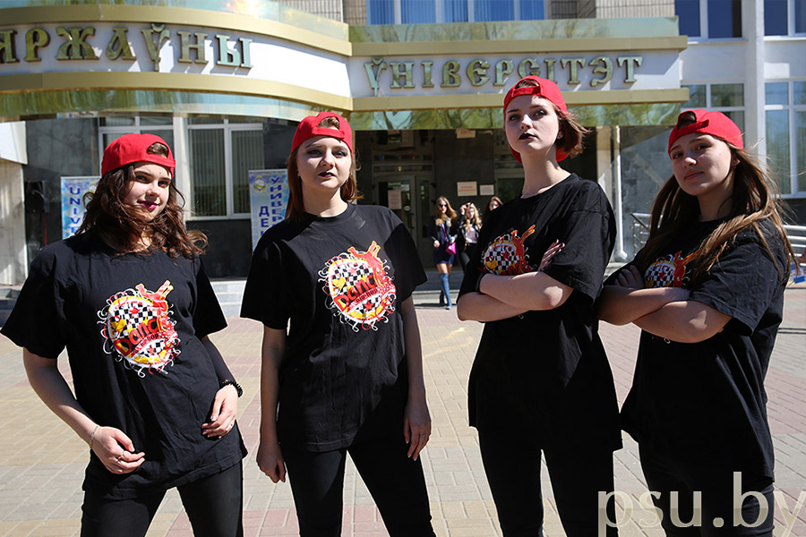 Выступление студии современного танца «Torydance» Выступление студии танца «Torydance»