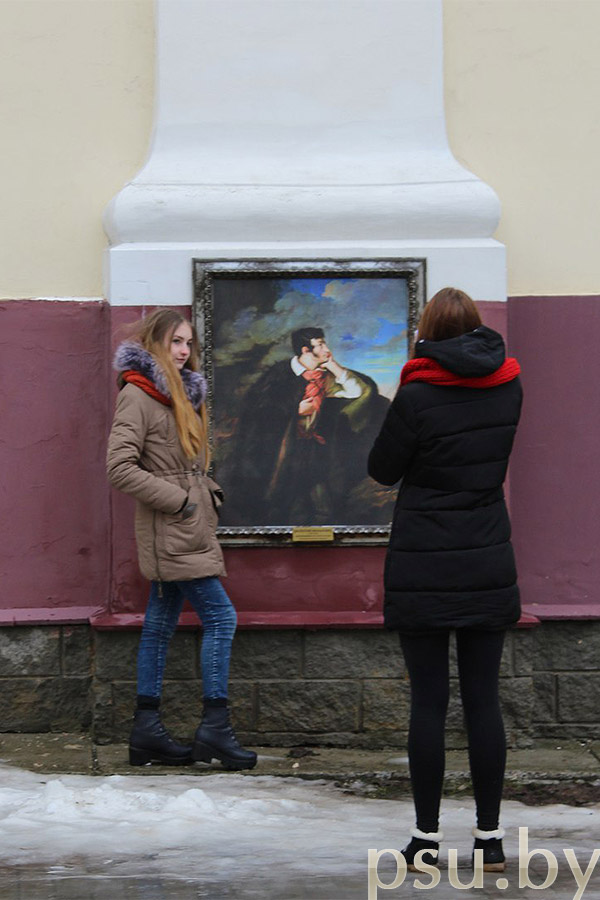 Экскурсія па ўнутраным дворыку езуіцкага калегіума Экскурсія па ўнутраным дворыку езуіцкага калегіума