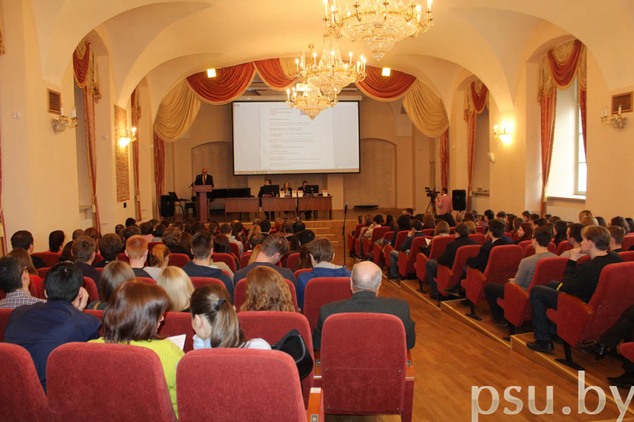 Профессор из США Роберт Веллер Профессор из США Роберт Веллер