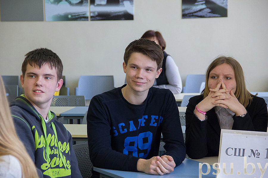 Учащиеся школ и гимназий Новополоцка и Полоцка