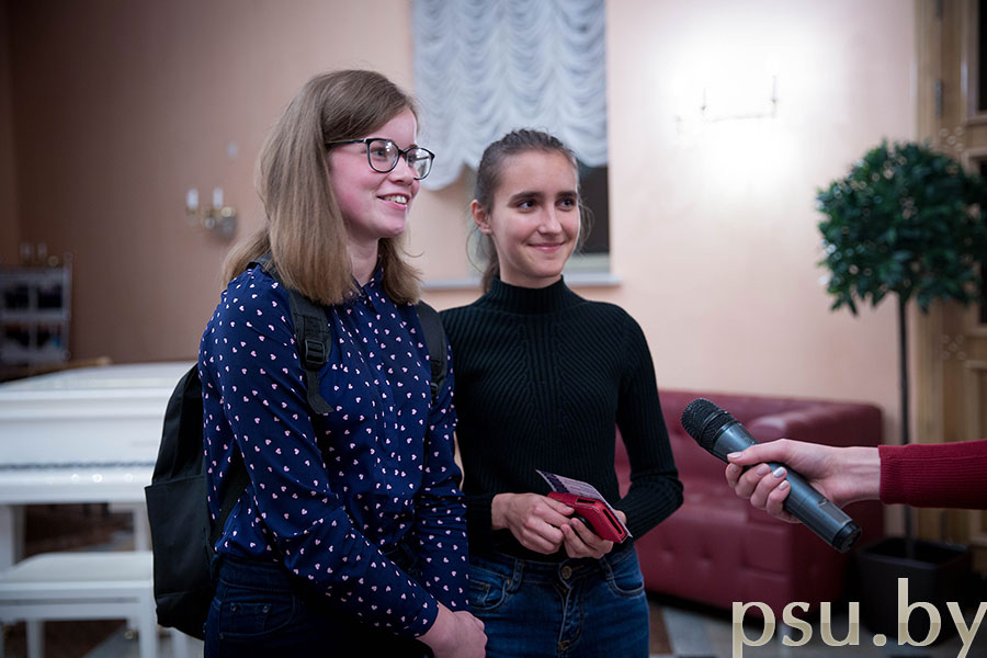 Tatsiana and Darina, Polotsk high school №1