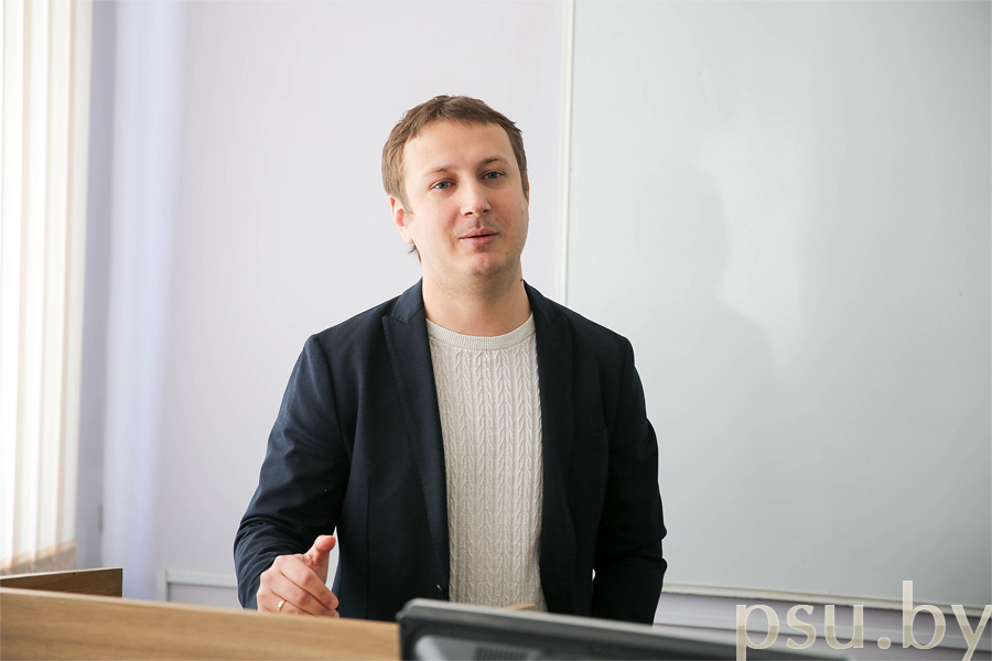 Представитель голландской компании HERE Виктор Анатольевич Рудой Представитель компании HERE Виктор Анатольевич Рудой