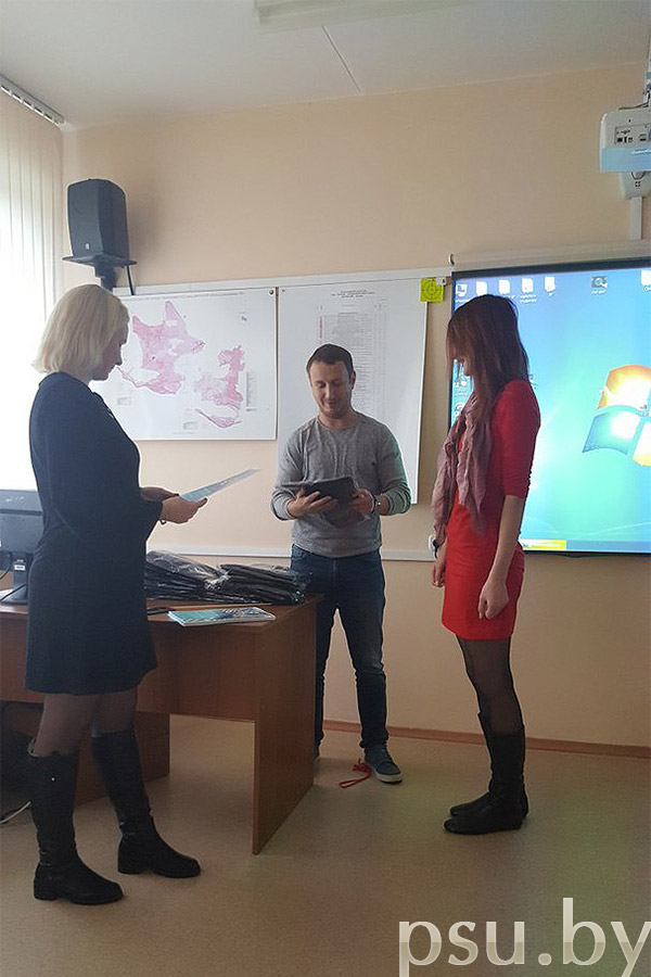 Awarding with certificates Awarding with certificates