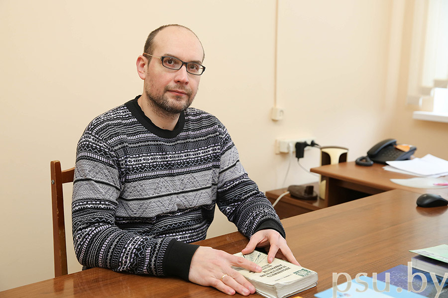 Заведующий кафедрой высшей математики Александр Александрович Козлов Заведующий кафедрой высшей математики А.А. Козлов