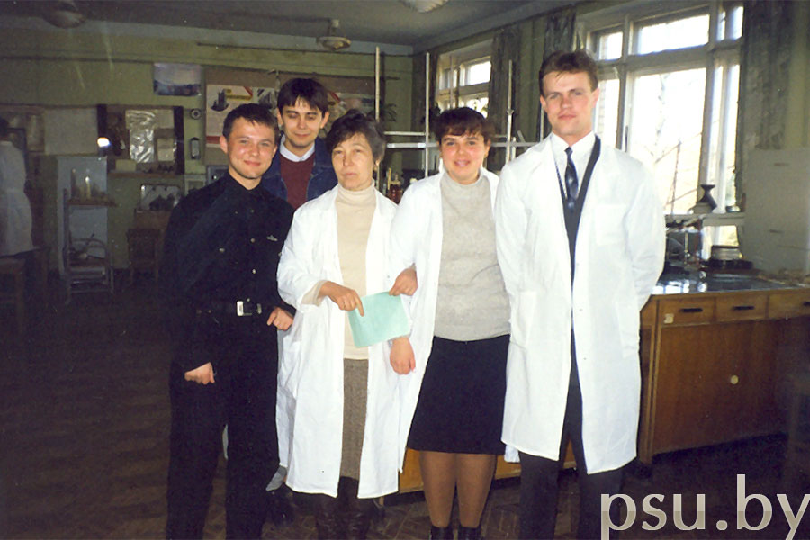 Серафима Вячеславовна Покровская со студентами Серафима Вячеславовна Покровская со студентами