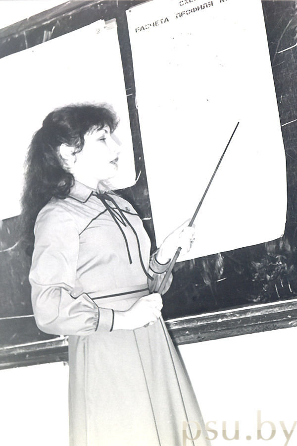 Елена Завельевна Зевелева Елена Завельевна Зевелева