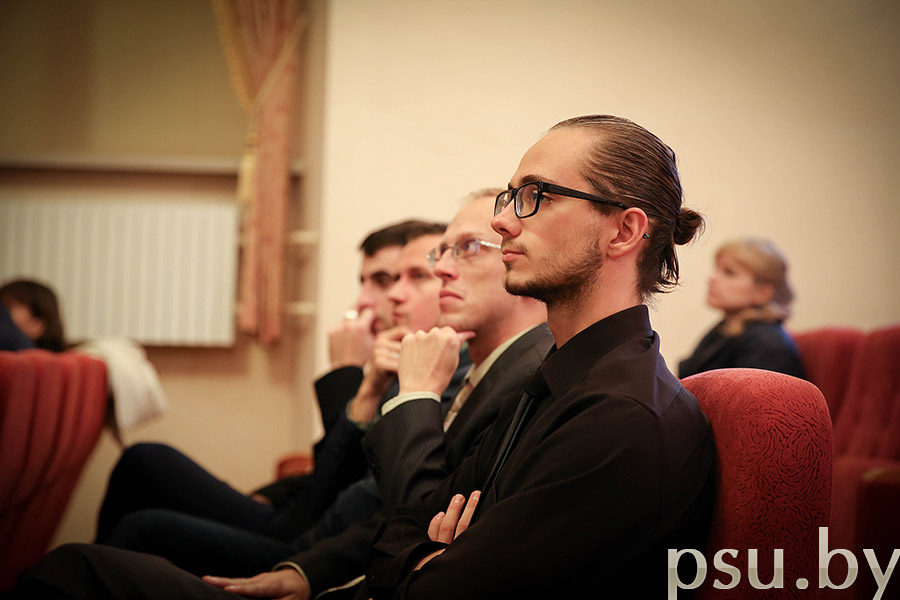 Преподаватели и студенты Полоцкого государственного университета Преподаватели и студенты Полоцкого государственного университета