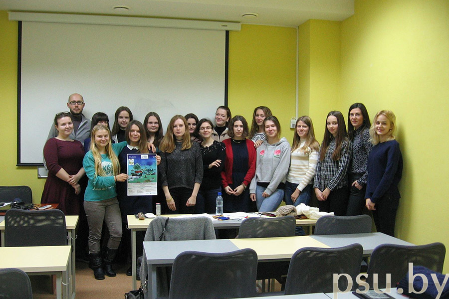 The fourth- and fifth-year students studying Romance and Germanic Philology at the Faculty of Humanities Faculty of Humanities