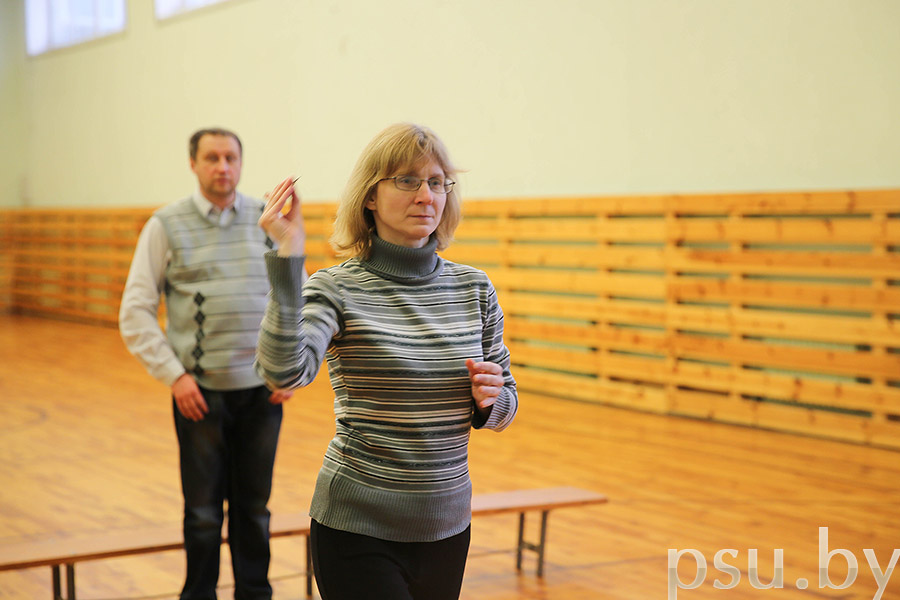 Соревнования по дартсу