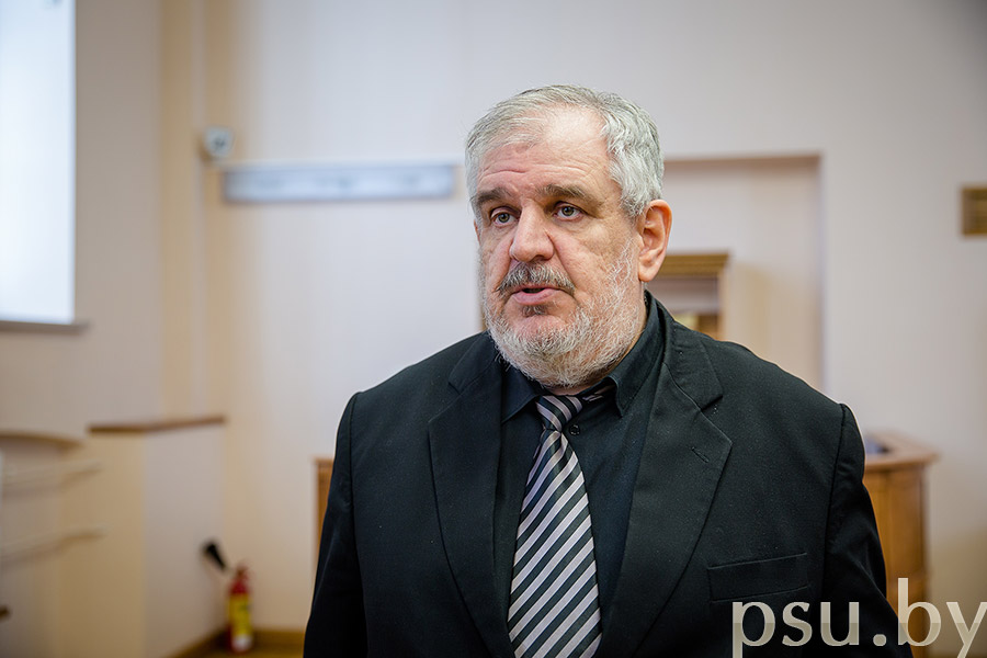 Степан Григорьевич Ехилевский, декан факультета информационных технологий, доктор технических наук, профессор С.Г. Ехилевский