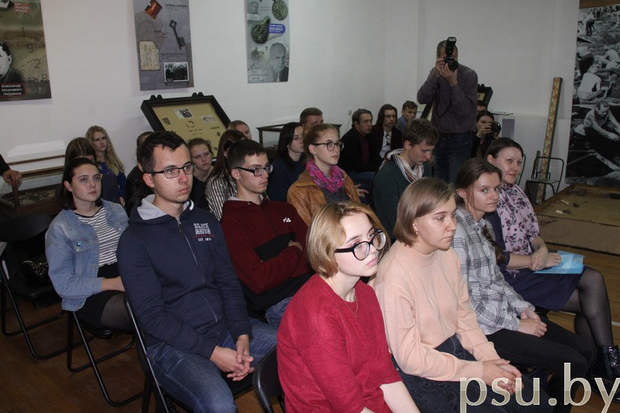 Студэнты спецыяльнасці «Гісторыя» падчас лекцыі Студэнты спецыяльнасці «Гісторыя»