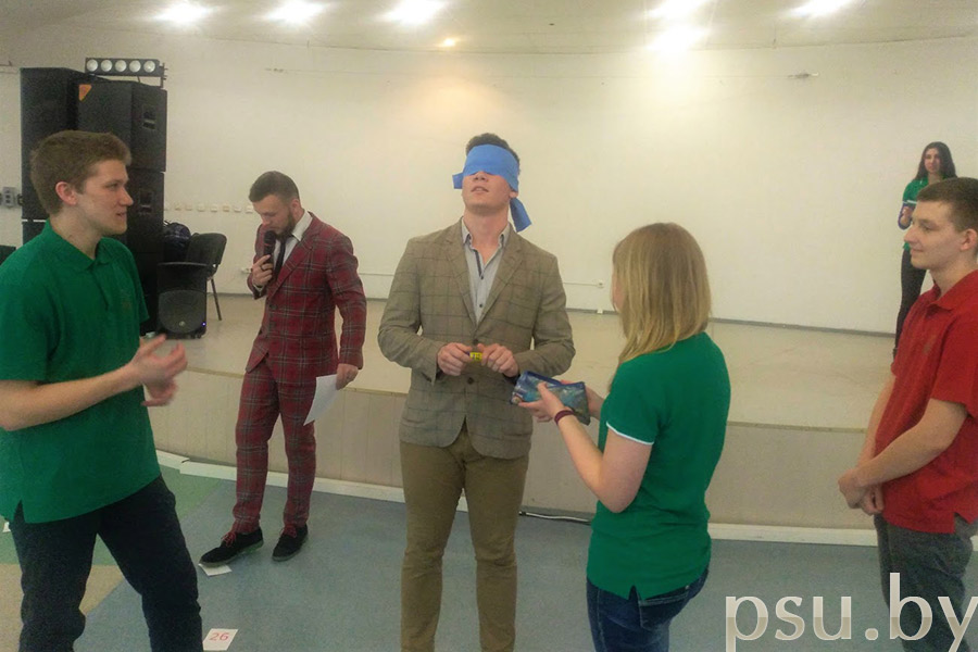 игра «Веселые гонки» игра «Веселые гонки»