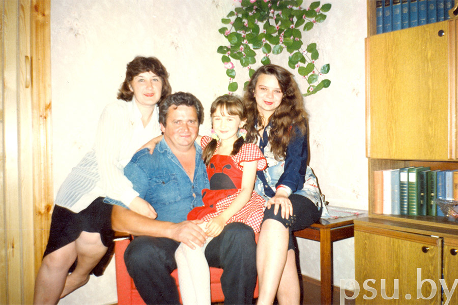 Александр Витальевич Дудан с семьей