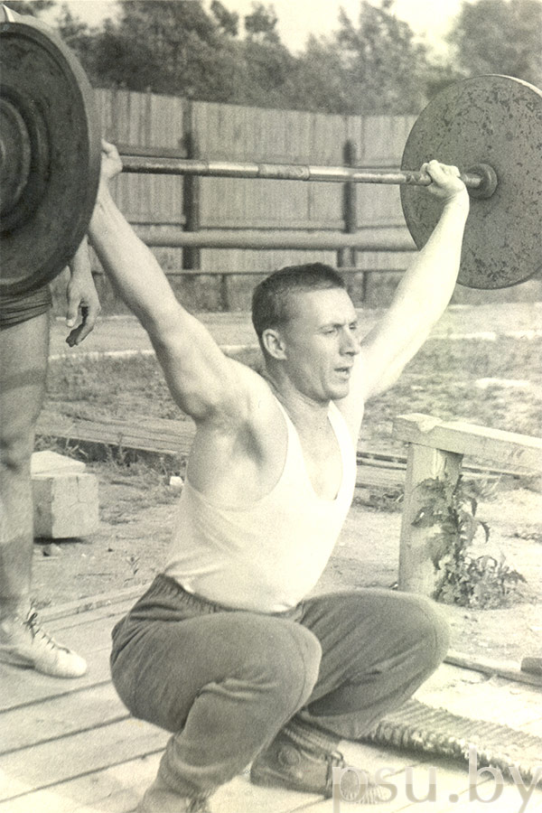 А.А. Гугнин на тренировке, июнь 1967 А.А. Гугнин на тренировке, июнь 1967