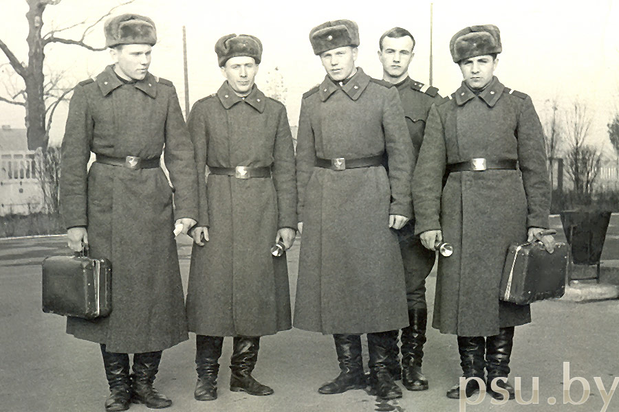Перед нарядом Перед нарядом
