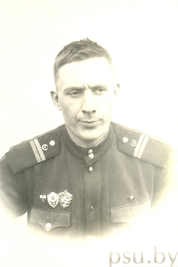 А.А. Гугнин на третьем году службы, Калининград, апрель 1966 А.А. Гугнин на третьем году службы, Калининград, апрель 1966