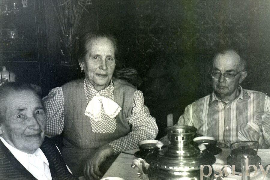 Родители Льва Александровича