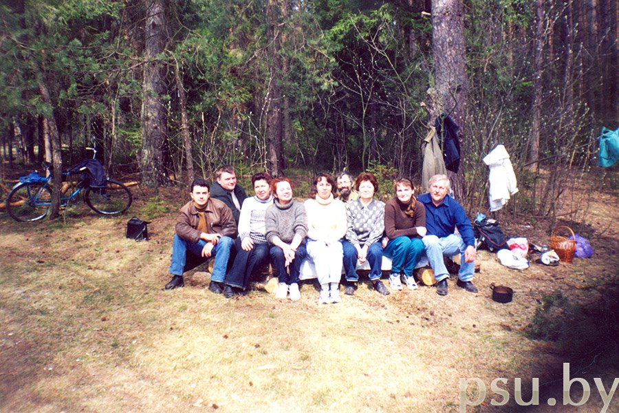С коллегами по кафедре. 24 апреля 2004 год С коллегами по кафедре