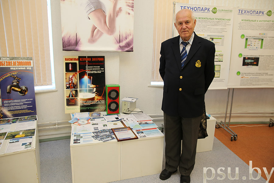 Владимир Кириллович Железняк Владимир Кириллович Железняк