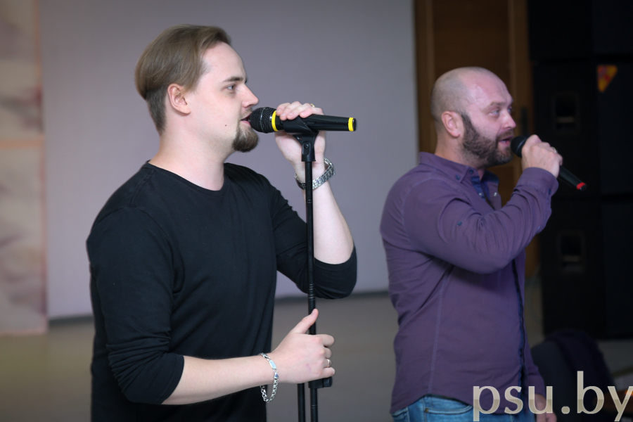 Музыкальный подаркот Александра Руденка и Максима Халимоненко Музыкальный подаркот А. Руденка и М. Халимоненко
