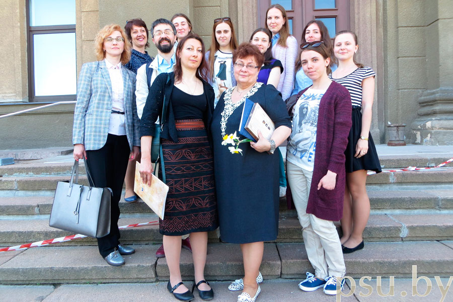 Студенты и преподователи с Анной Станкевич