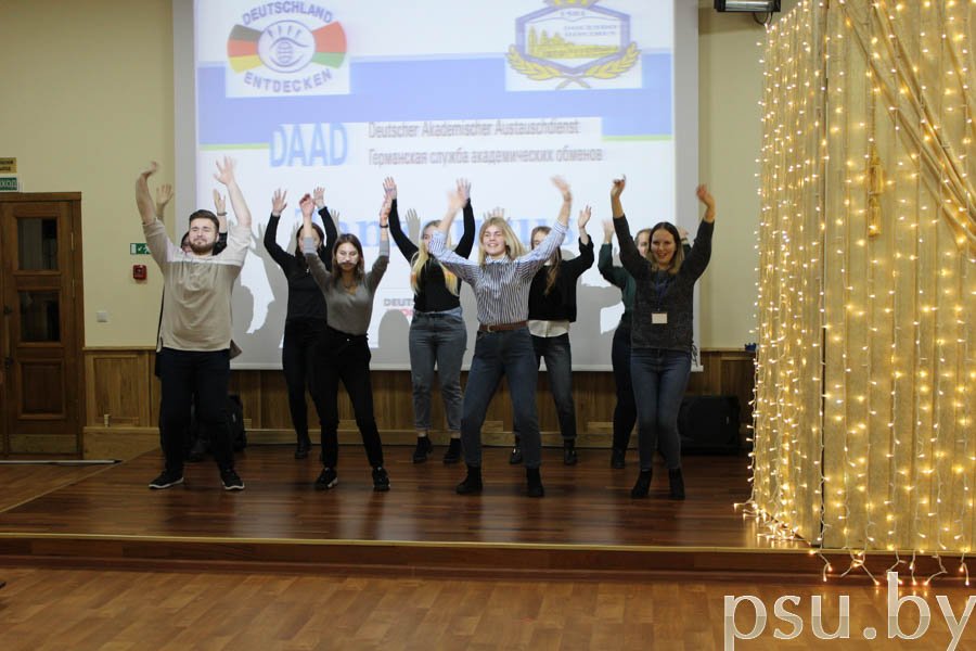 German dance demonstration German dance demonstration