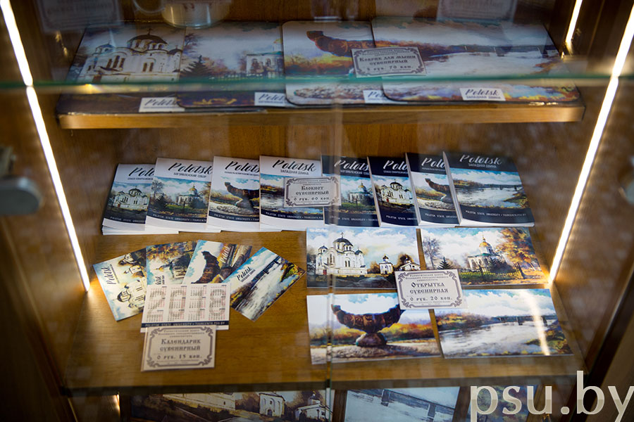 Printed souvenirs for tourists Printed souvenirs