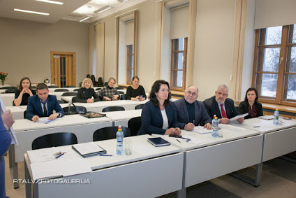 Members of commission