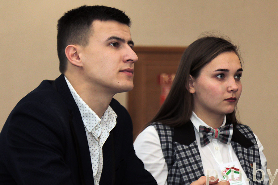 Команда «Амбициозные избиратели» Команда «Амбициозные избиратели»