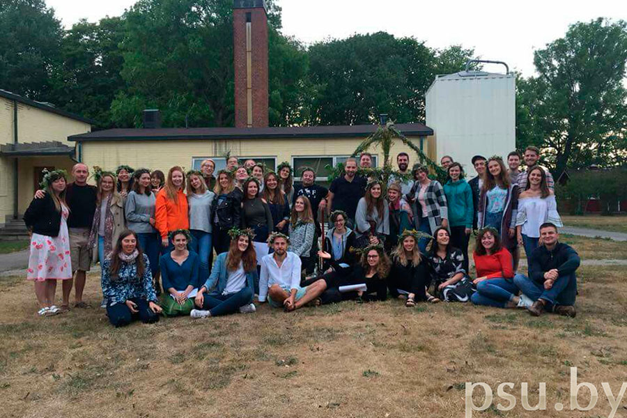 The participants of summer language courses in Sweden The Participants