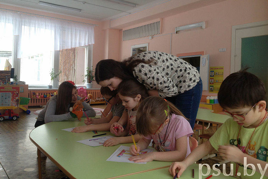 Занятия с детьми Занятия с детьми